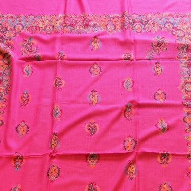 Kani shawl in Pink