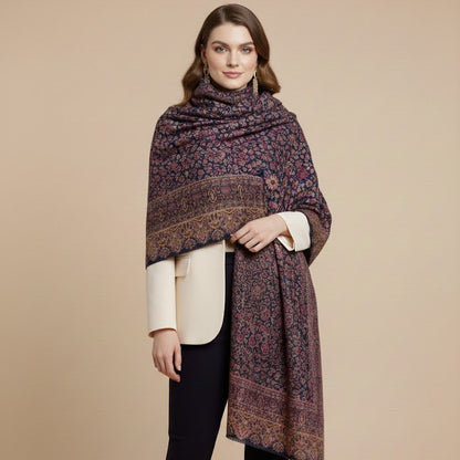 Kani shawl in navy blue on a female model