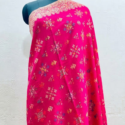 Rani Pink Kani Wool Shawl - Multifloral Design for Day-to-Night Wear