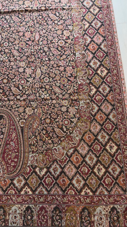 Maroon Kani Wool Shawl - Diamond Jaal Paisley Design for Everyday Wear