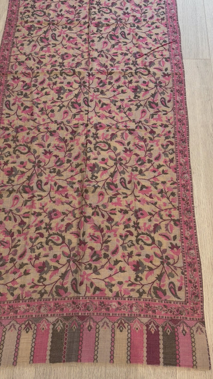 Magenta Pink Kani Jamawar Wool Blend Stole - Paisley Design for Everyday Wear